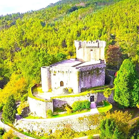 La Casa Del Bosque Del Agua Y Prexigueiro Obsequio Entrada Por Persona A Circuito Termal Prázdninový dům Mondariz