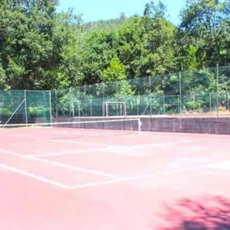 La Casa Del Bosque Del Agua Y Prexigueiro Obsequio Entrada Por Persona A Circuito Termal Prázdninový dům Mondariz