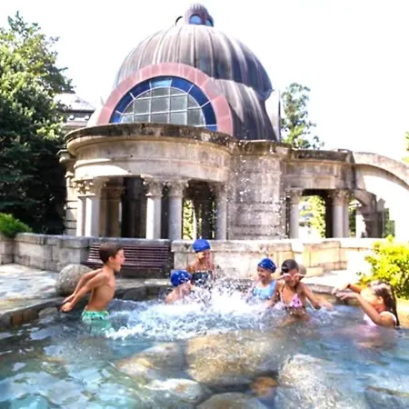 Hébergement de vacances La Casa Del Bosque Del Agua Y Prexigueiro Obsequio Entrada Por Persona A Circuito Termal Mondariz